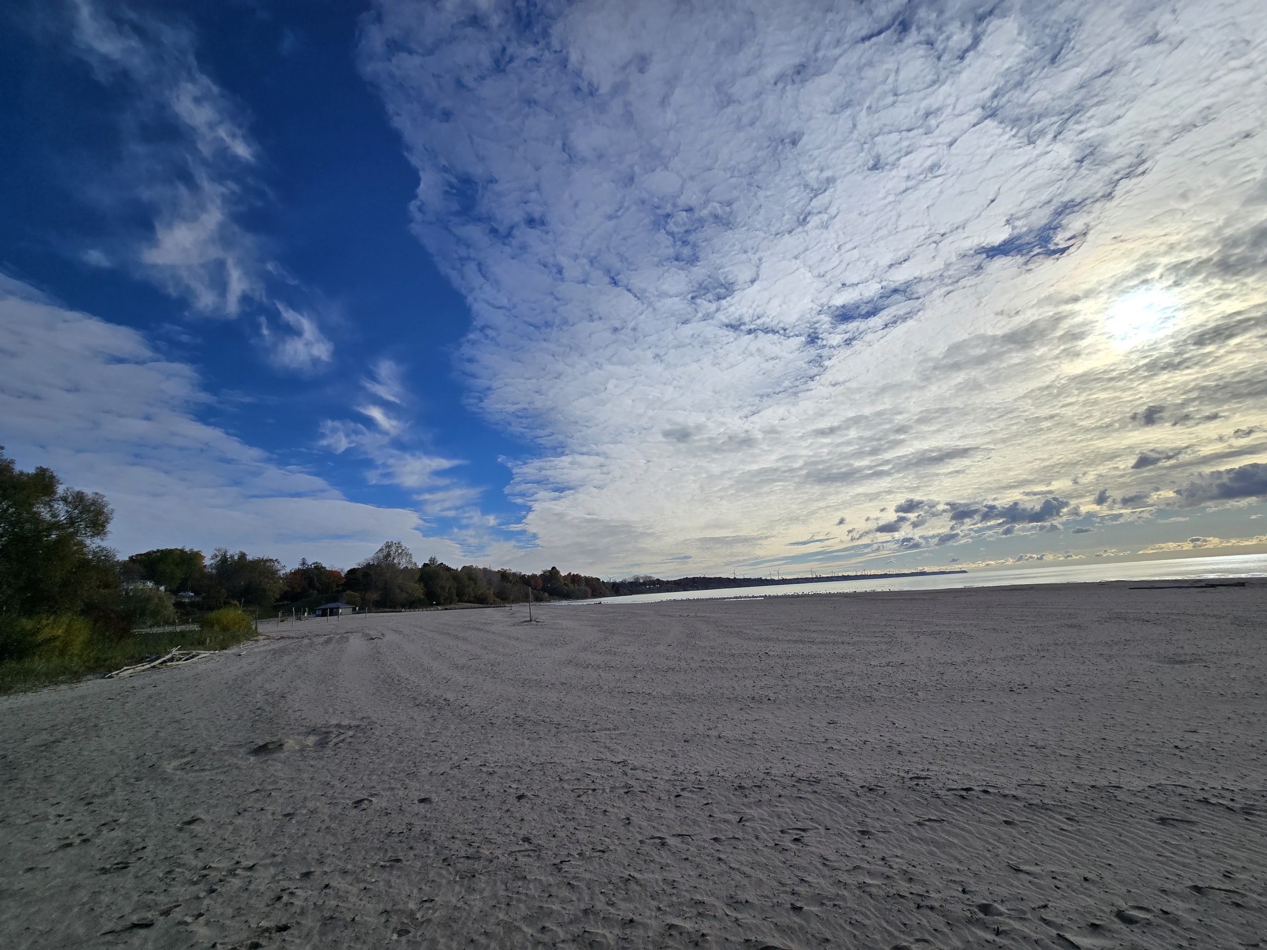Sandy beaches of Port Burwell ontario.